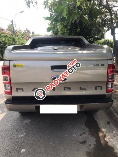 Cần bán gấp Ford Ranger XLS 2.2L 4x2 MT sản xuất năm 2016, màu vàng cát-3