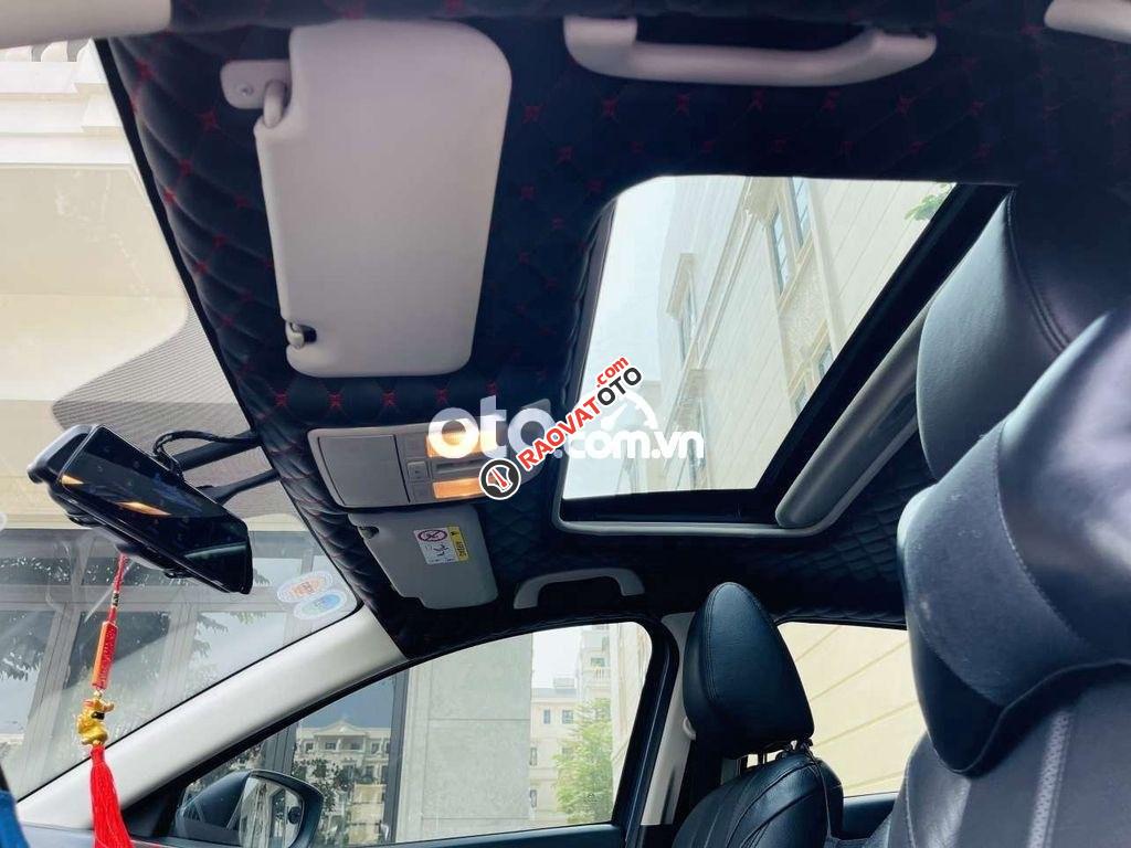 Cần bán lại xe Mazda 3 1.5  Facelift năm sản xuất 2017, màu xanh lam-0