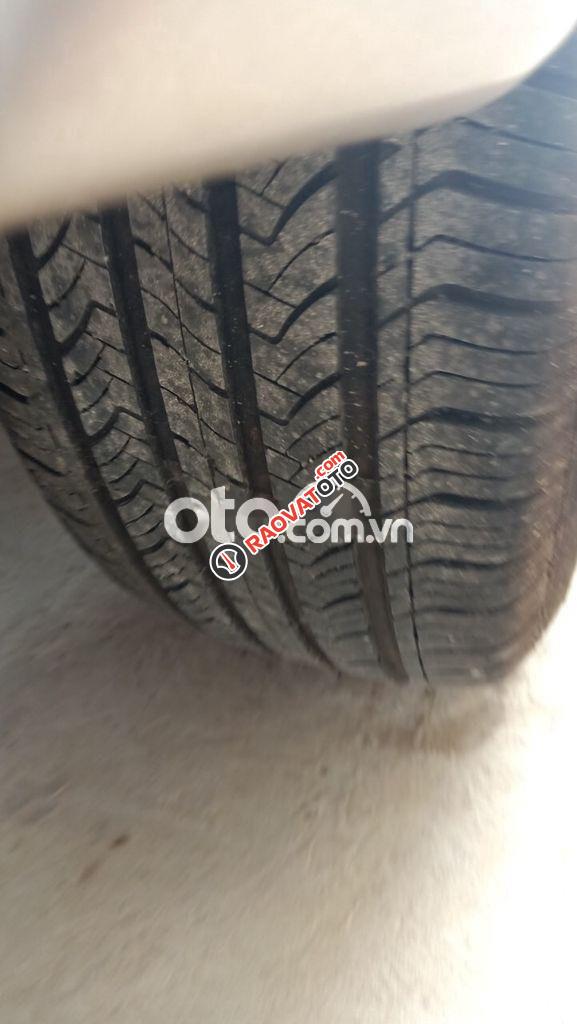 Xe Ford Everest MT năm 2005, xe nhập-3