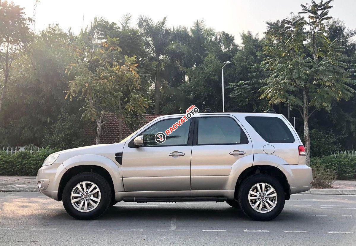 Bán Ford Escape 2.3AT sản xuất 2009, màu bạc chính chủ giá cạnh tranh-0