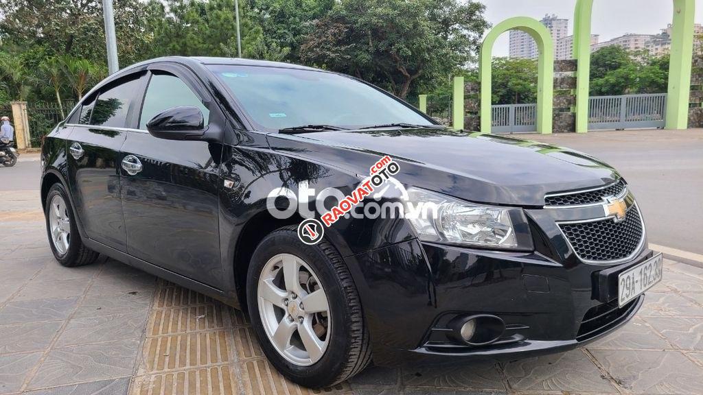 Bán Chevrolet Cruze 1.6MT năm 2011, màu đen-3