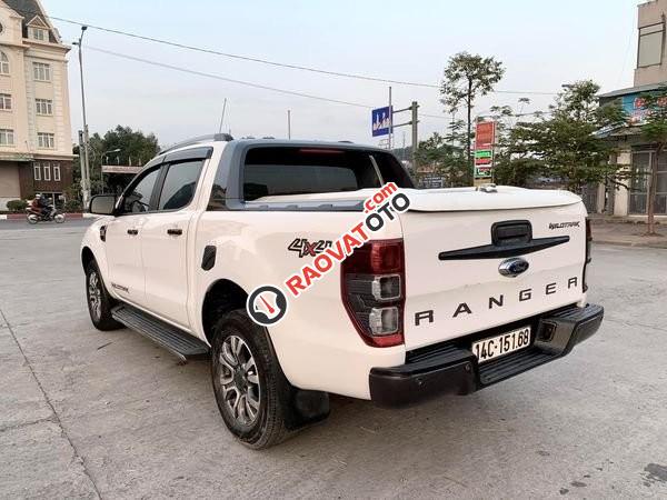 Bán ô tô Ford Ranger Wildtrak 3.2 năm sản xuất 2015, màu trắng đẹp như mới-4