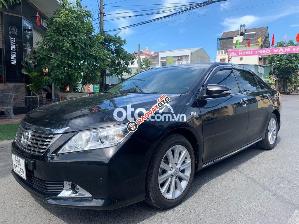 Cần bán Toyota Camry 2.5G năm 2014, màu đen, 680 triệu-9