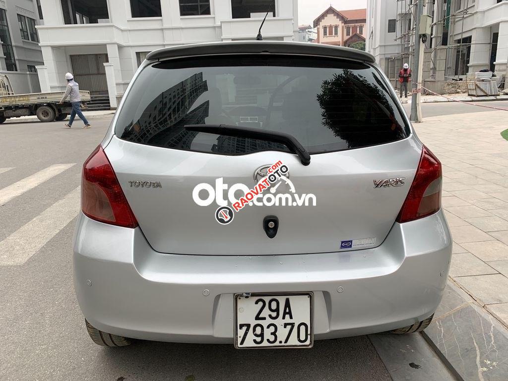 Bán ô tô Toyota Yaris AT năm 2009, màu bạc, nhập khẩu nguyên chiếc chính chủ-6