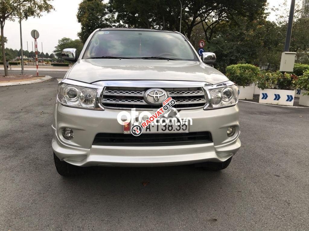 Bán ô tô Toyota Fortuner SR5 sản xuất năm 2007, màu bạc, nhập khẩu, 350tr-0