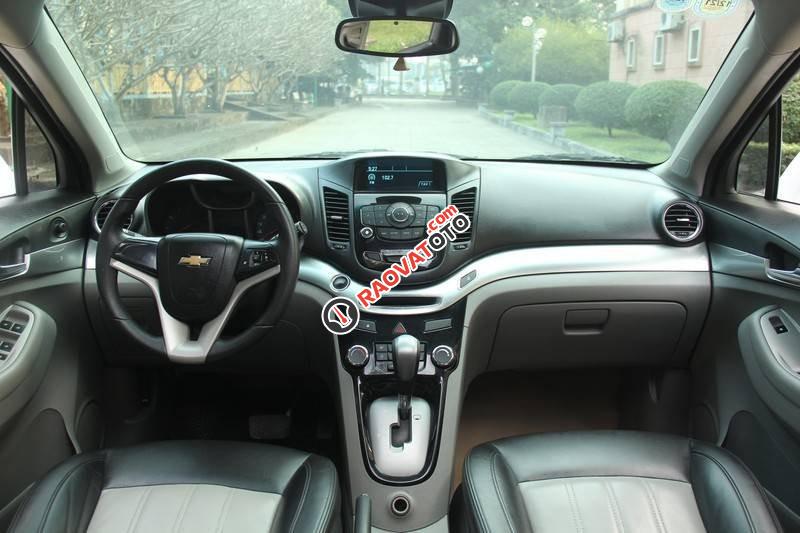 Cần bán lại xe Chevrolet Orlando LTZ năm sản xuất 2017, màu trắng, 445tr-7