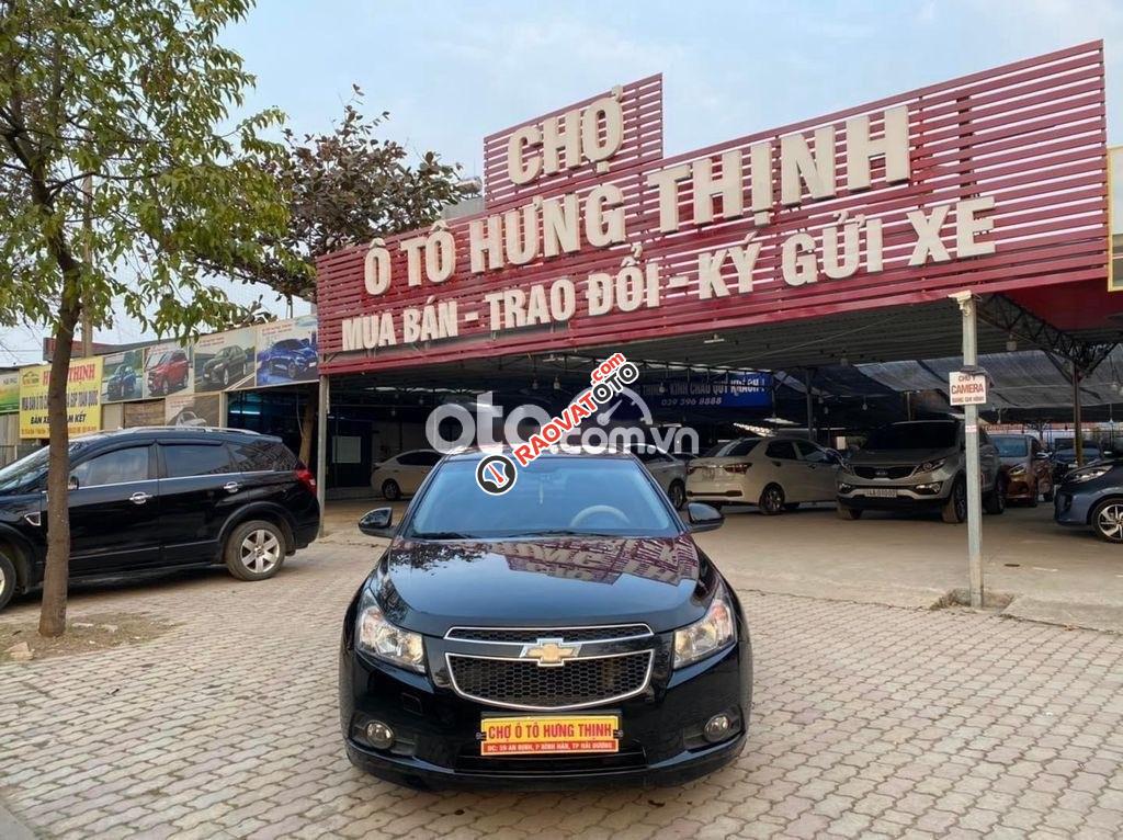 Bán xe Chevrolet Cruze LTZ năm sản xuất 2010, màu đen-0