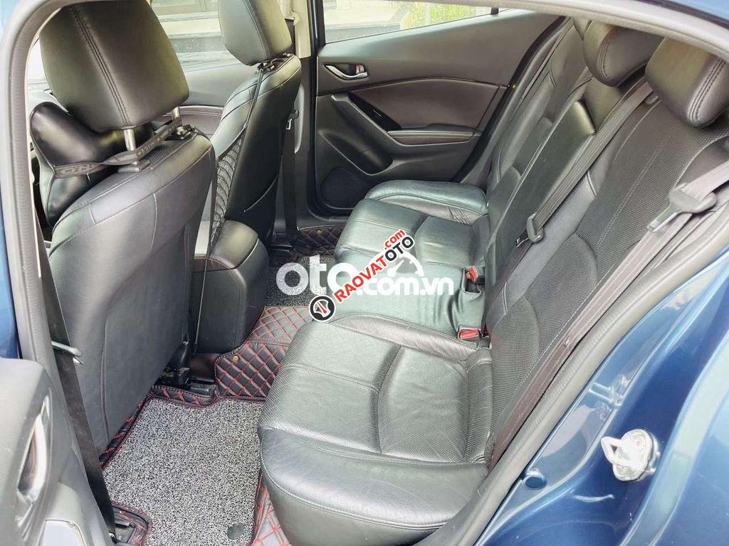 Cần bán lại xe Mazda 3 1.5  Facelift năm sản xuất 2017, màu xanh lam-3