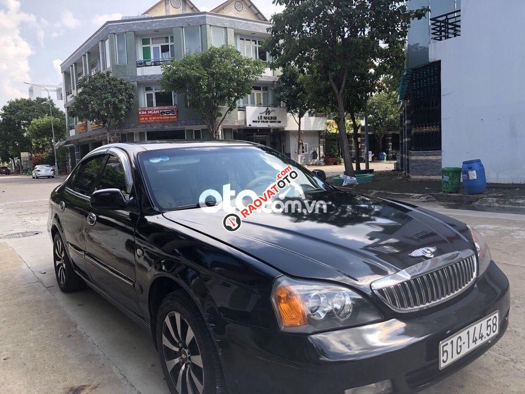 Cần bán xe Daewoo Magnus AT sản xuất năm 2004, màu đen, xe nhập-5