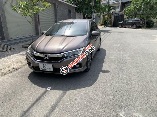 Bán Honda City 1.5 Top sản xuất năm 2017, màu xám còn mới-7