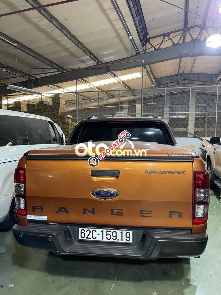 Cần bán xe Ford Ranger Wildtrak 3.2 năm 2016, màu nâu-1