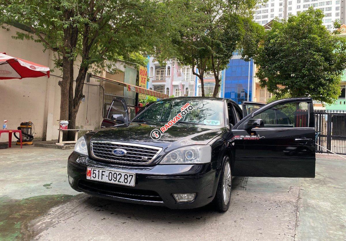 Bán Ford Mondeo 2.5 V6 năm 2005, màu đen, 210tr-9