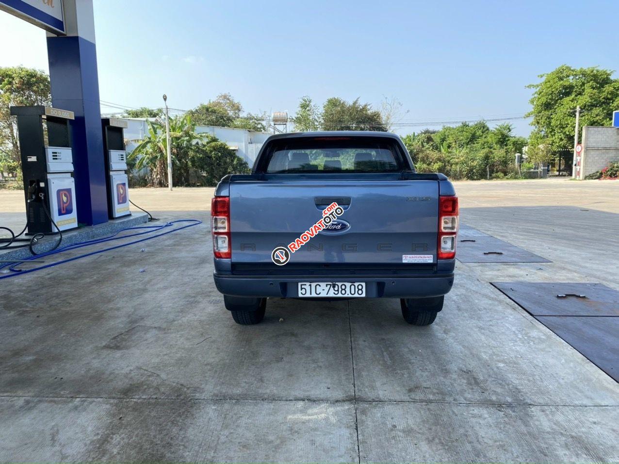 Cần bán xe Ford Ranger XLS 2.2L 4x2 MT 2016-2