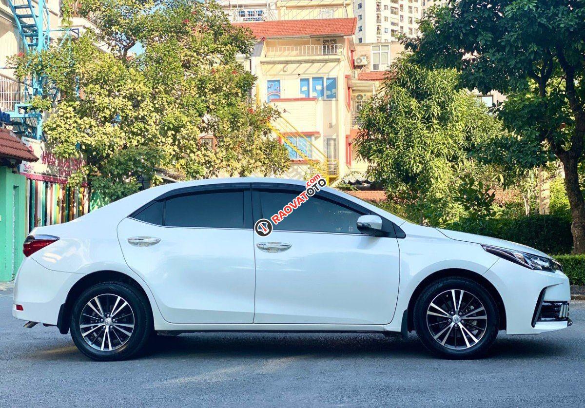Cần bán Toyota Corolla Altis 1.8G đời 2019, màu trắng, 680tr-4
