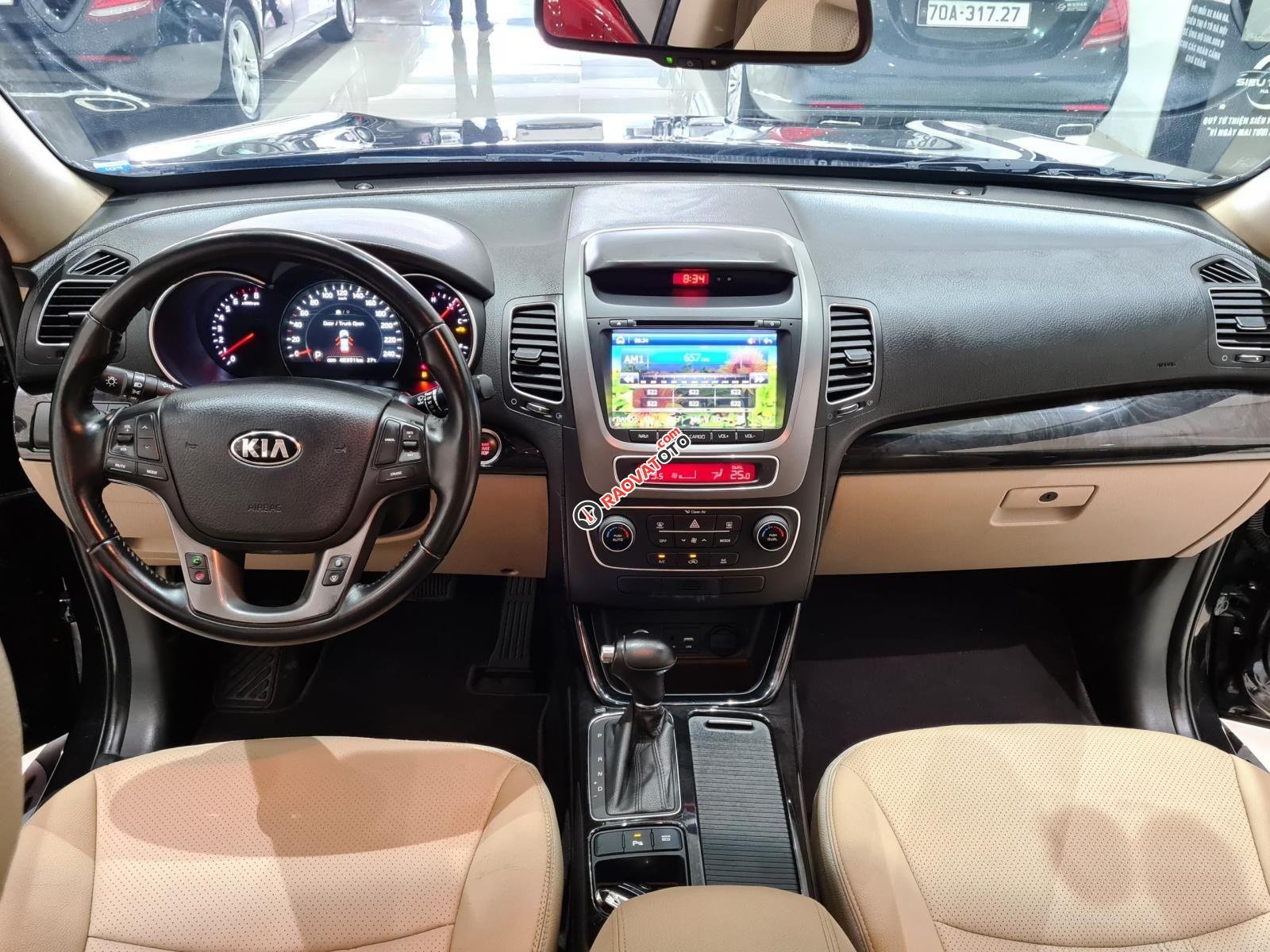 Kia Sorento GATH 2.4AT năm 2016, odo 48000km, xe cực đẹp, biển TPHCM, có hỗ trợ góp-9