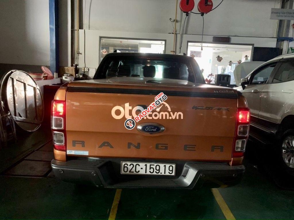 Cần bán xe Ford Ranger Wildtrak 3.2 năm 2016, màu nâu-10