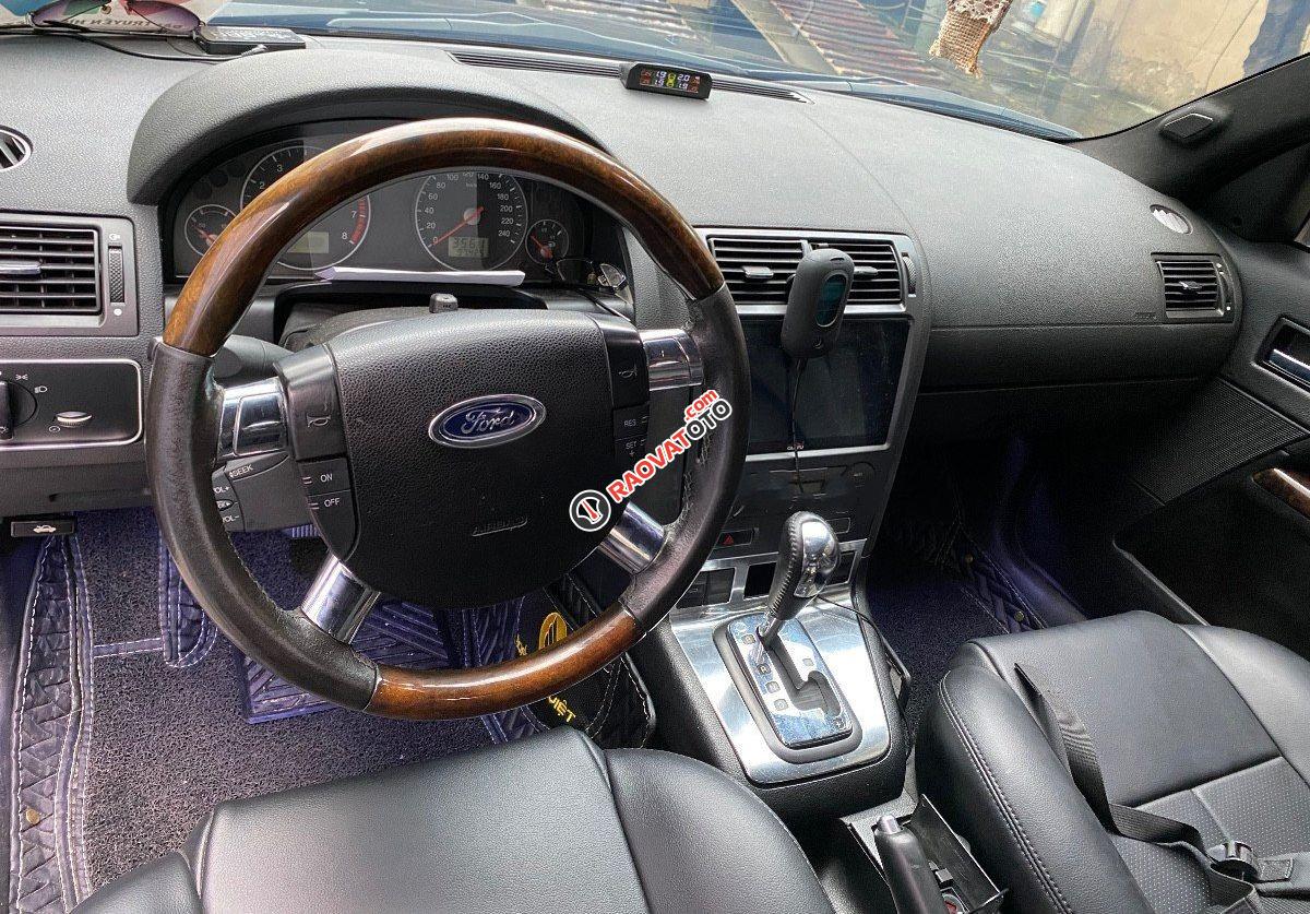 Bán Ford Mondeo 2.5 V6 năm 2005, màu đen, 210tr-2