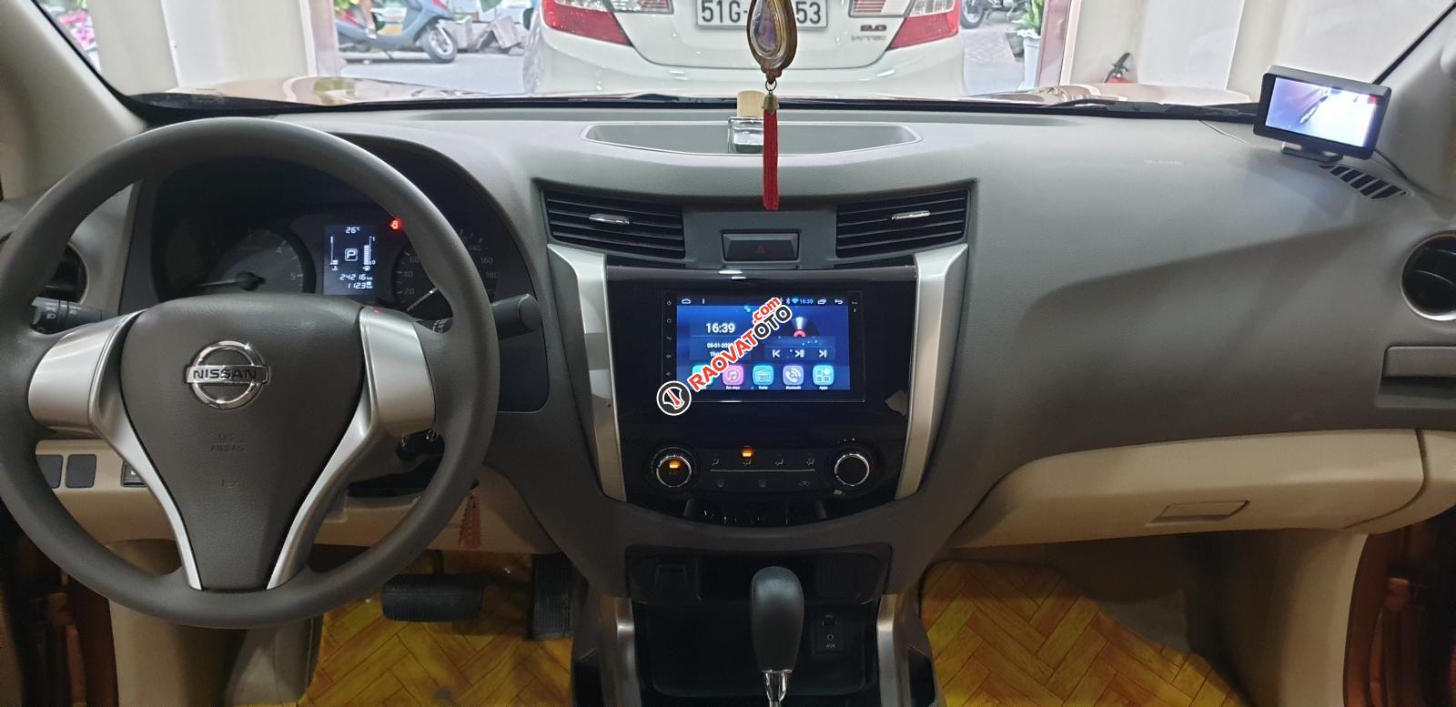 Bán Nissan Navara EL Premium R nhập khẩu dầu 2.5 số tự động, đk T3/2018 màu cam, đẹp mới 95%-8