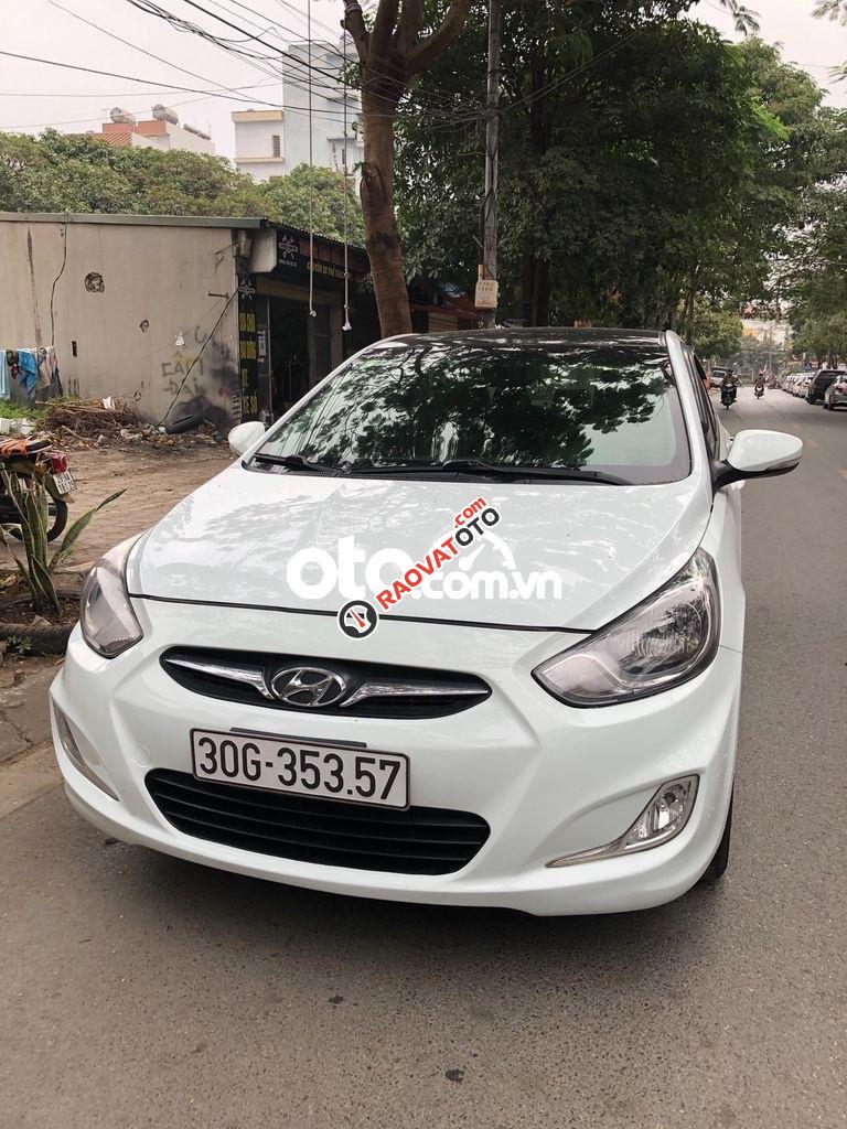 Bán xe Hyundai Accent AT năm 2012, màu trắng, nhập khẩu, giá chỉ 338 triệu-5