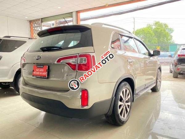 Xe Kia Sorento CRDi sản xuất năm 2015, màu vàng số tự động-0