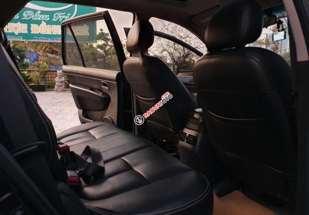 Cần bán gấp Kia Carens 2.0 AT năm sản xuất 2009, màu đen-7