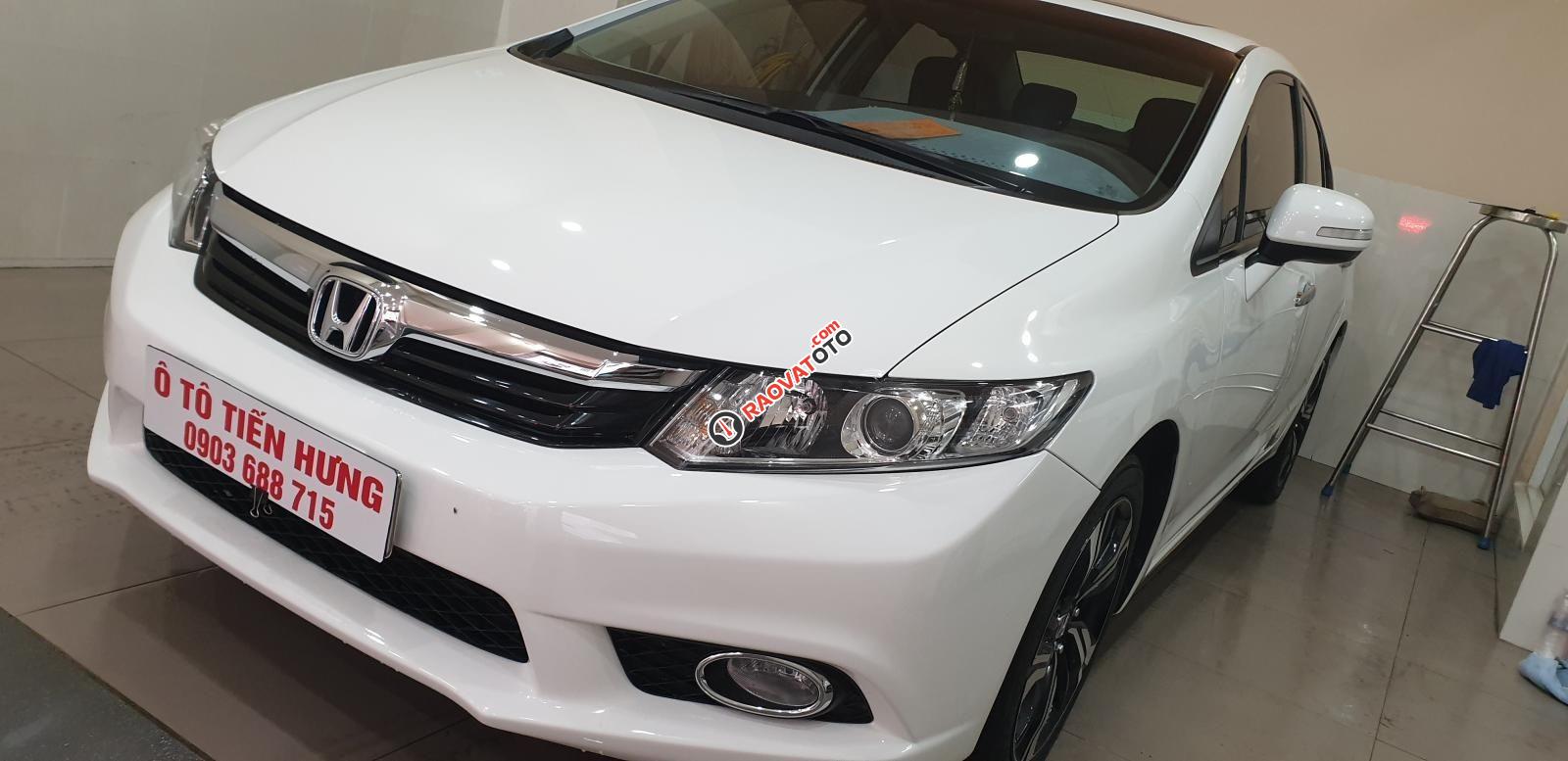 Bán Honda Civic máy 2.0 số tự động đời T12/2014 màu trắng tuyệt đẹp mới 80%-1