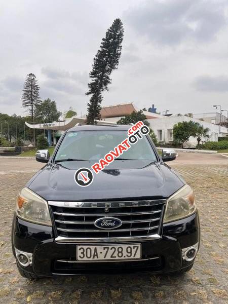 Cần bán xe Ford Everest AT năm sản xuất 2010, màu đen chính chủ-2