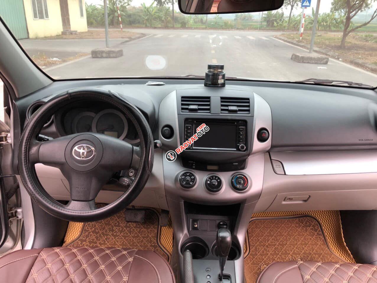 Xe Toyota RAV4 Limited sản xuất năm 2007, màu bạc, xe nhập-4