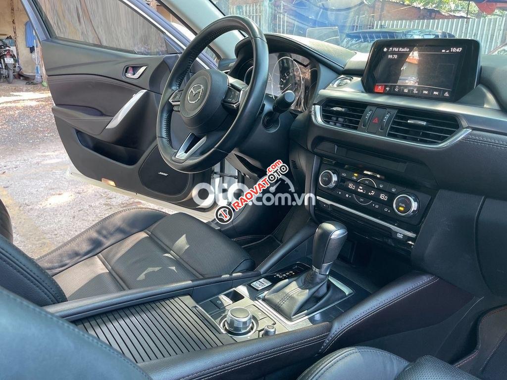 Cần bán xe Mazda 6 2.0 Premium sản xuất 2017-3