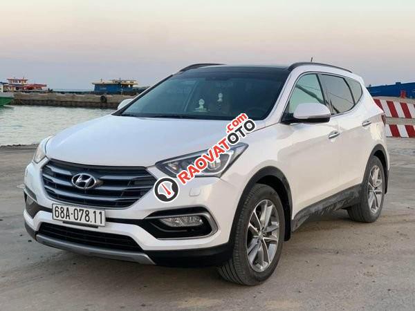Xe Hyundai Santa Fe 2.2L 4WD năm 2017, màu trắng, 820tr-3
