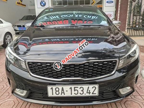 Bán Kia Cerato AT sản xuất năm 2018, màu đen-3