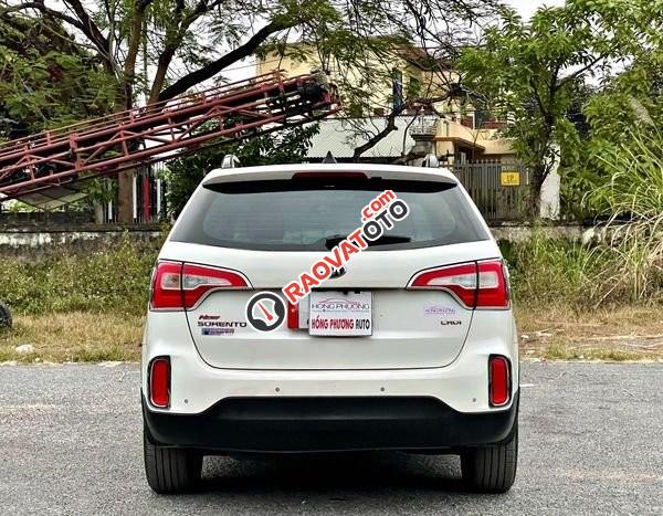Bán ô tô Kia Sorento CRDi năm sản xuất 2016, màu trắng, giá 700tr-0