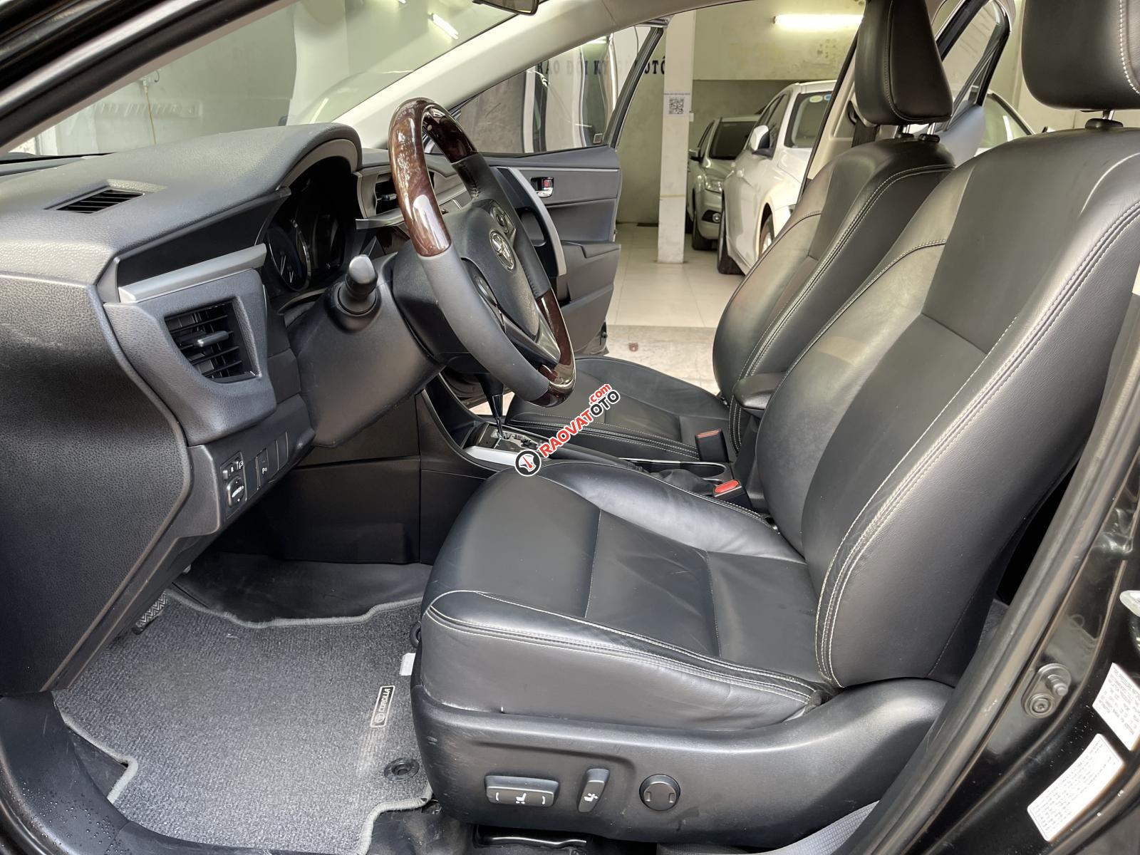 Bán gấp Toyota Corolla Altis 1.8G AT năm 2017, màu đen, còn nguyên dàn lốp, xe rất mới, giá tốt-12