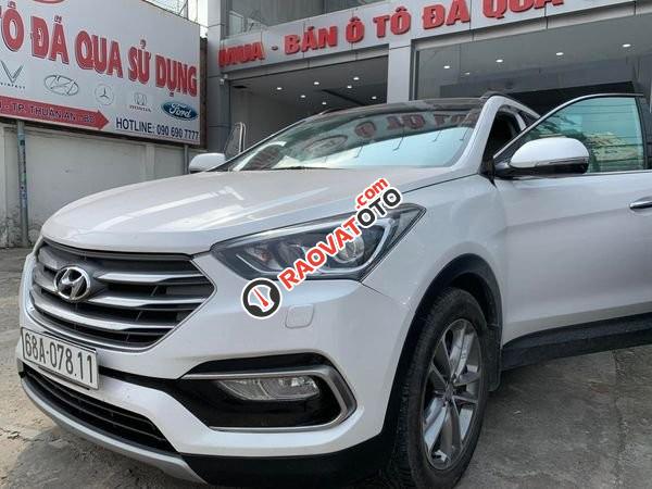 Xe Hyundai Santa Fe 2.2L 4WD năm 2017, màu trắng, 820tr-2
