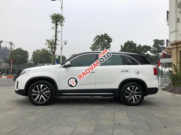 Cần bán xe Kia Sorento CRDi năm 2020, màu trắng còn mới, giá tốt-2