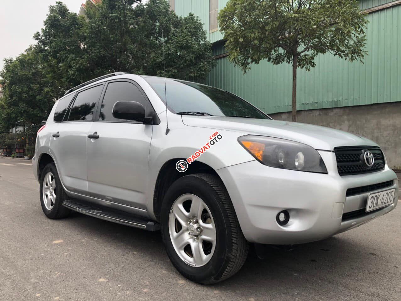 Xe Toyota RAV4 Limited sản xuất năm 2007, màu bạc, xe nhập-11