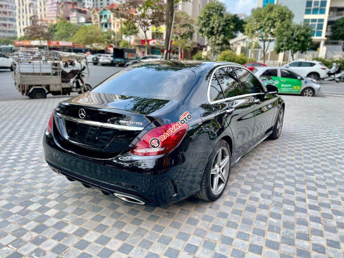 Cần bán xe Mercedes C300 AMG năm 2016, màu đen-5