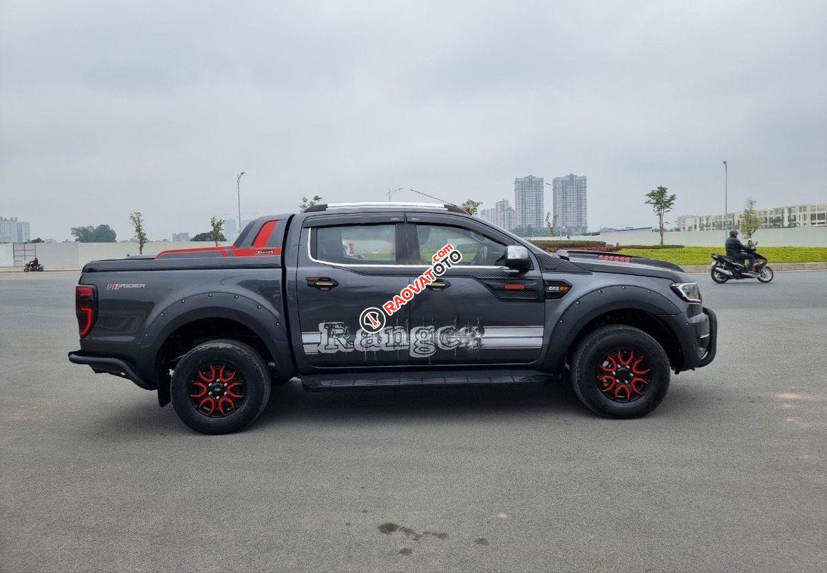 Bán Ford Ranger XLS 2.2L 4x2 AT năm sản xuất 2017, màu xám, nhập khẩu  -2