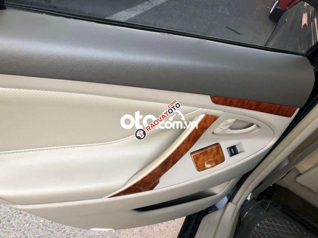 Cần bán lại xe Toyota Camry 2.4G năm sản xuất 2006, màu đen-9