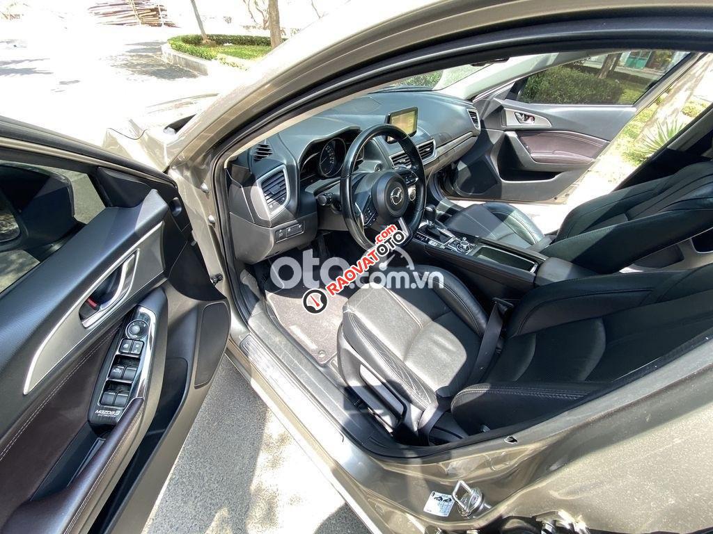 Bán Mazda 3 FL năm 2017 chính chủ giá cạnh tranh-4