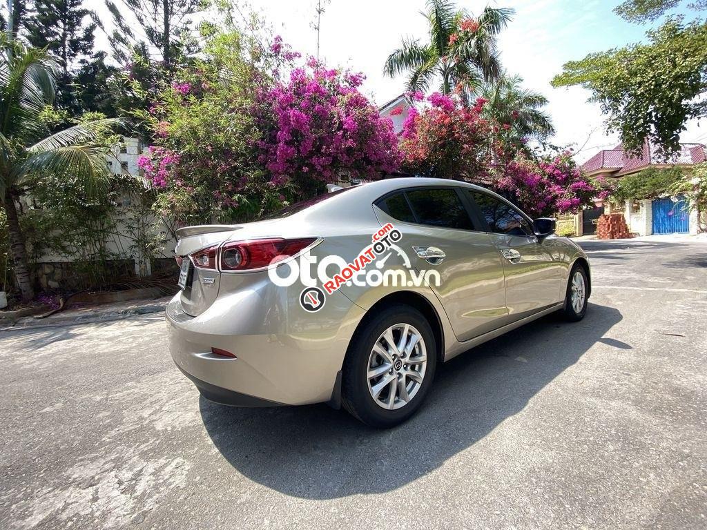 Bán Mazda 3 FL năm 2017 chính chủ giá cạnh tranh-0