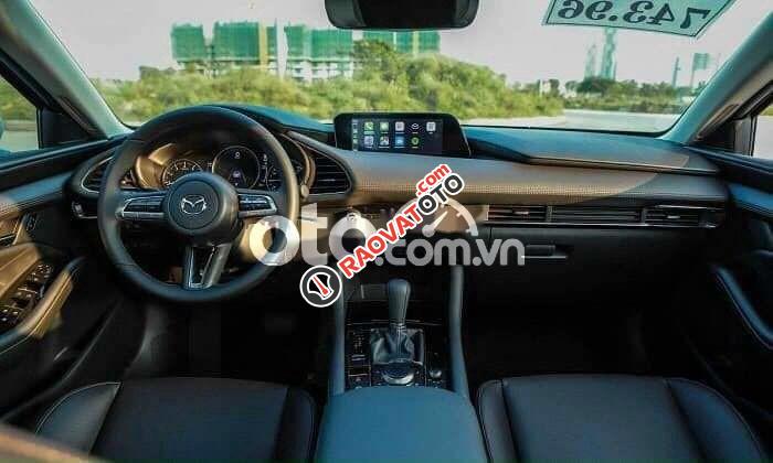 Bán ô tô Mazda 3 AT sản xuất năm 2022, màu đen, nhập khẩu, giá chỉ 644 triệu-1