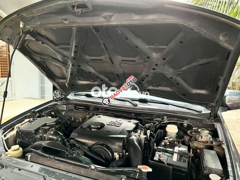 Bán ô tô Mitsubishi Triton GLS MT năm sản xuất 2009, màu xám, nhập khẩu nguyên chiếc-9