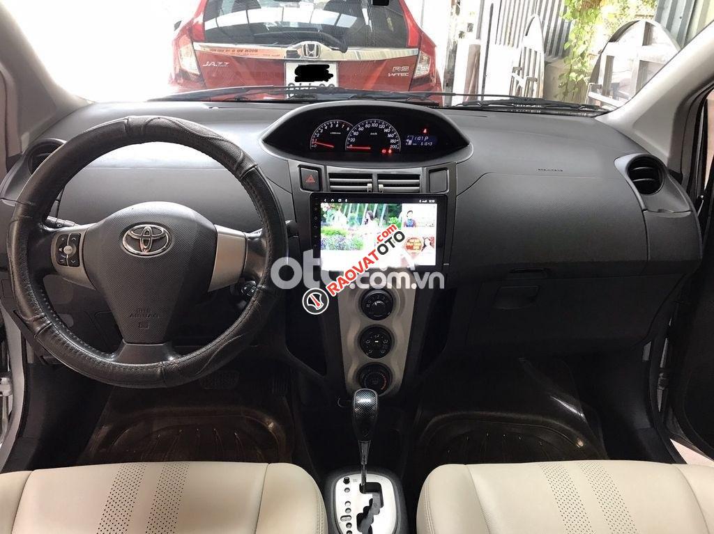 Xe Toyota Yaris 1.5AT sản xuất 2011, màu bạc, nhập khẩu xe gia đình-3