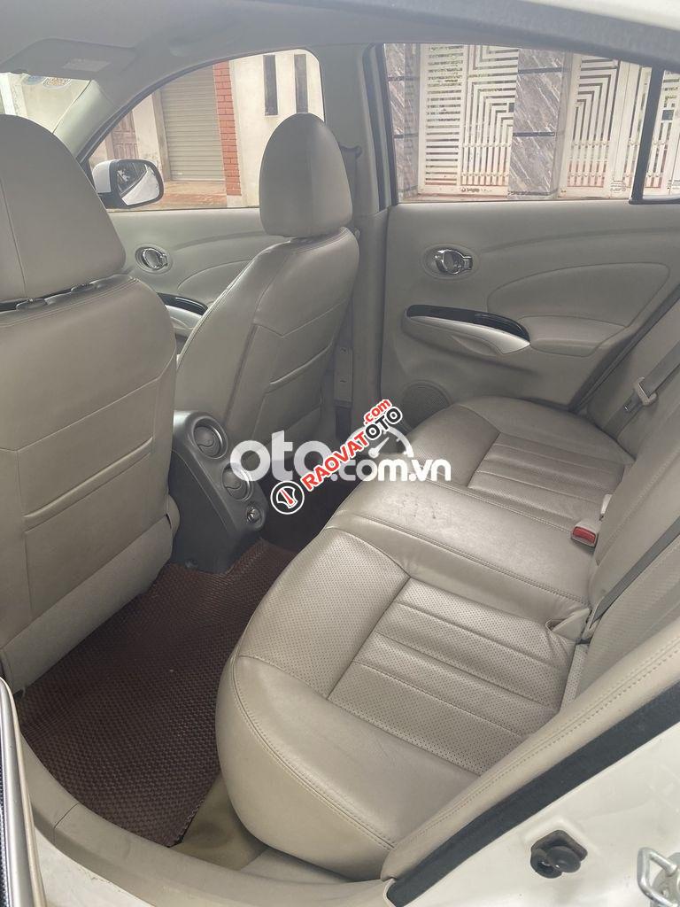 Cần bán lại xe Nissan Sunny 1.5AT sản xuất 2017, màu trắng-1