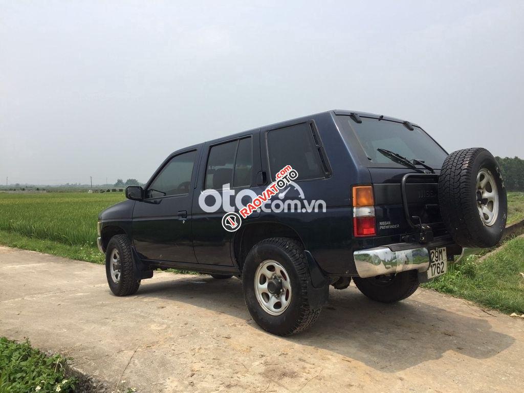 Cần bán gấp Nissan Pathfinder năm 1994, màu xanh lam, xe nhập -4