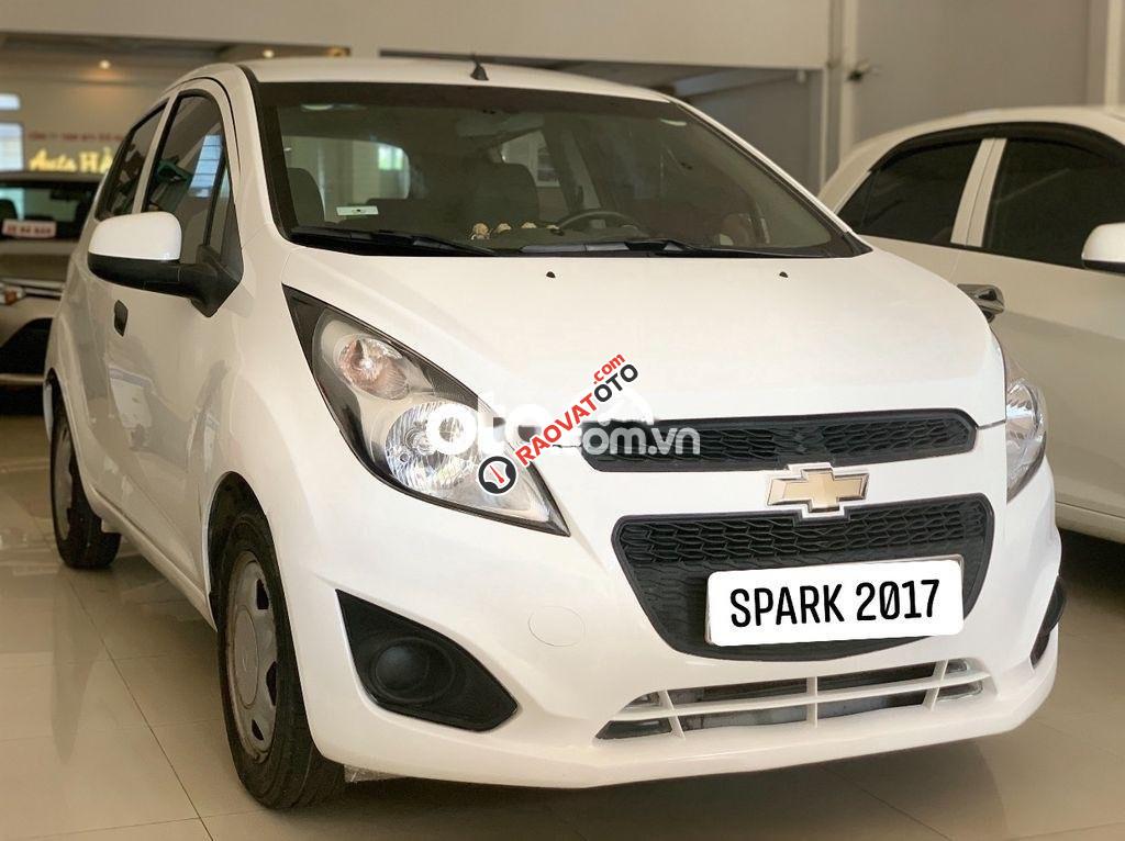 Bán Chevrolet Spark LS 1.2MT sản xuất 2017, màu trắng số sàn -0