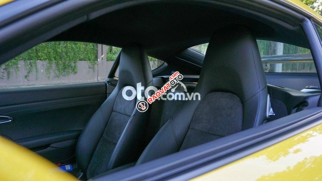 Xe Porsche Cayman 718 Sport Design sản xuất 2020, màu vàng, xe nhập-10