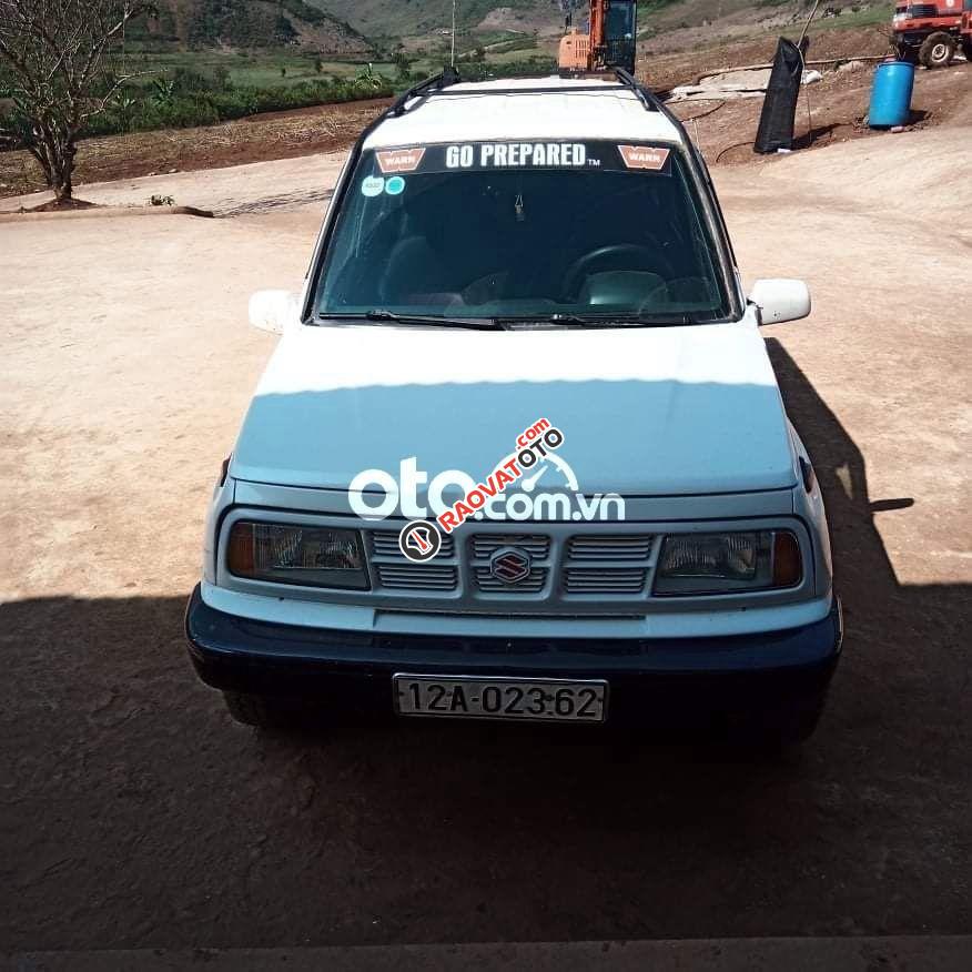Cần bán gấp Suzuki Vitara MT năm sản xuất 1993, màu trắng, nhập khẩu nguyên chiếc xe gia đình-9