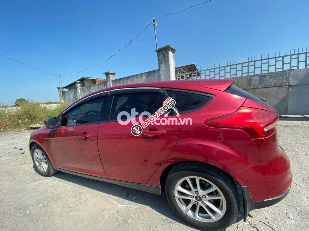 Bán xe Ford Focus 2.0L năm 2018, màu đỏ-9